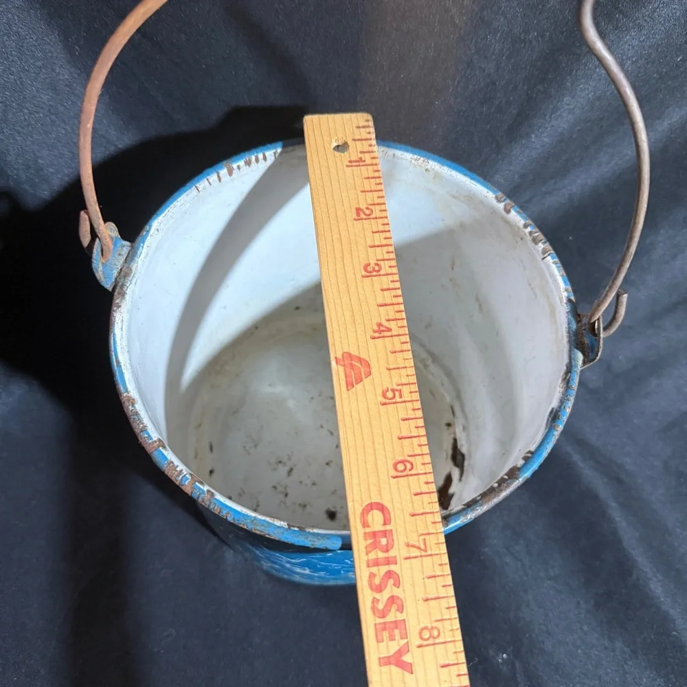 Vintage blue and white splatterware Enamel Bucket with wooden handle